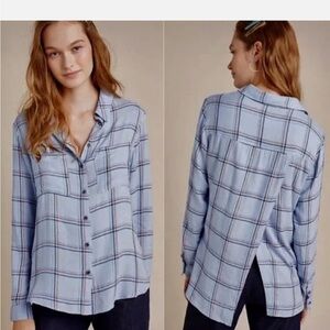 Anthropologie Pilcro Cate Classic Button-Down Shirt with back slit
